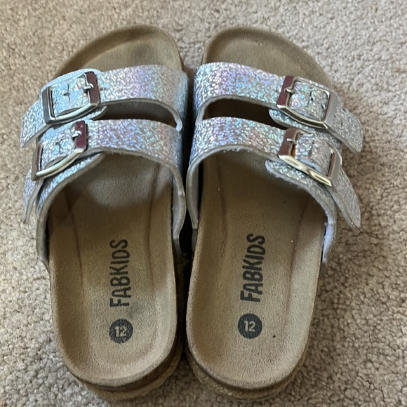 Silver strapped girls sandals size 12 - Picture 3 of 3